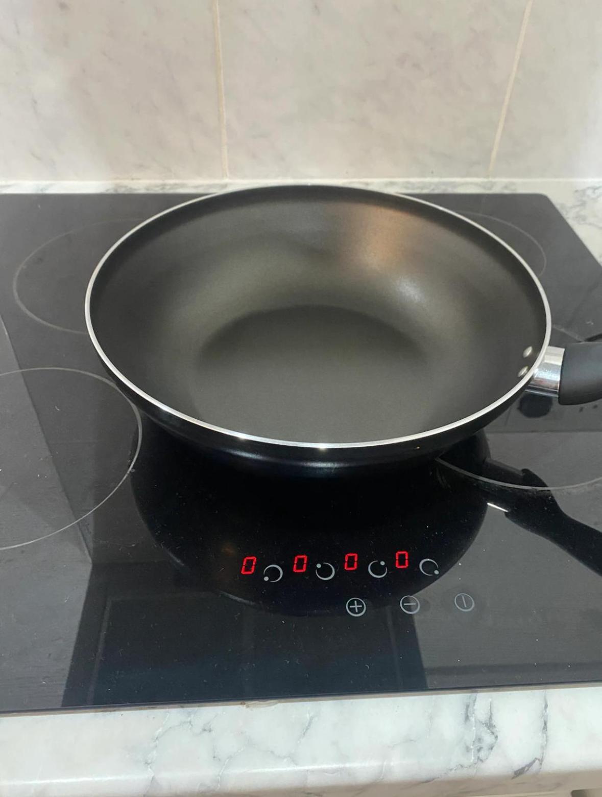 Apartment In Bham City Centre, Free Parking Sleeps 3 伯明翰 外观 照片